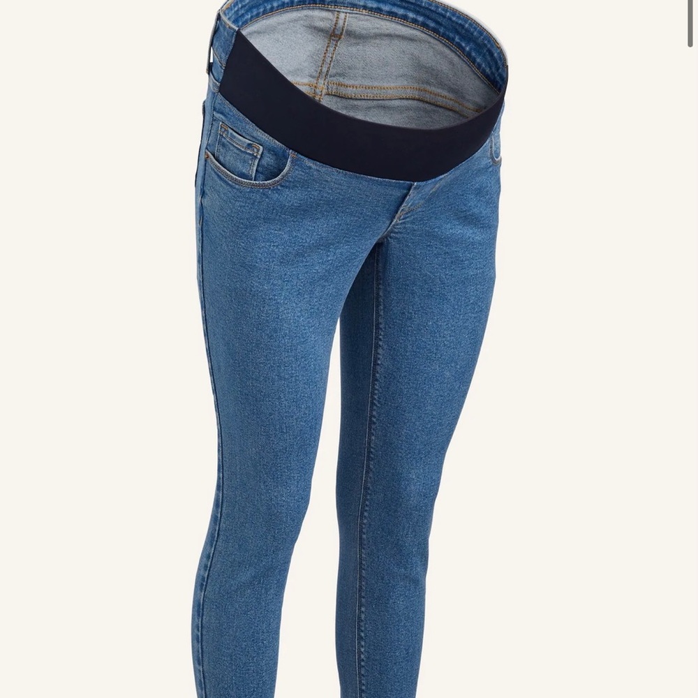 Old navy Maternity jeans size 12